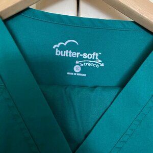 Butter soft scrub set in Hunter Green